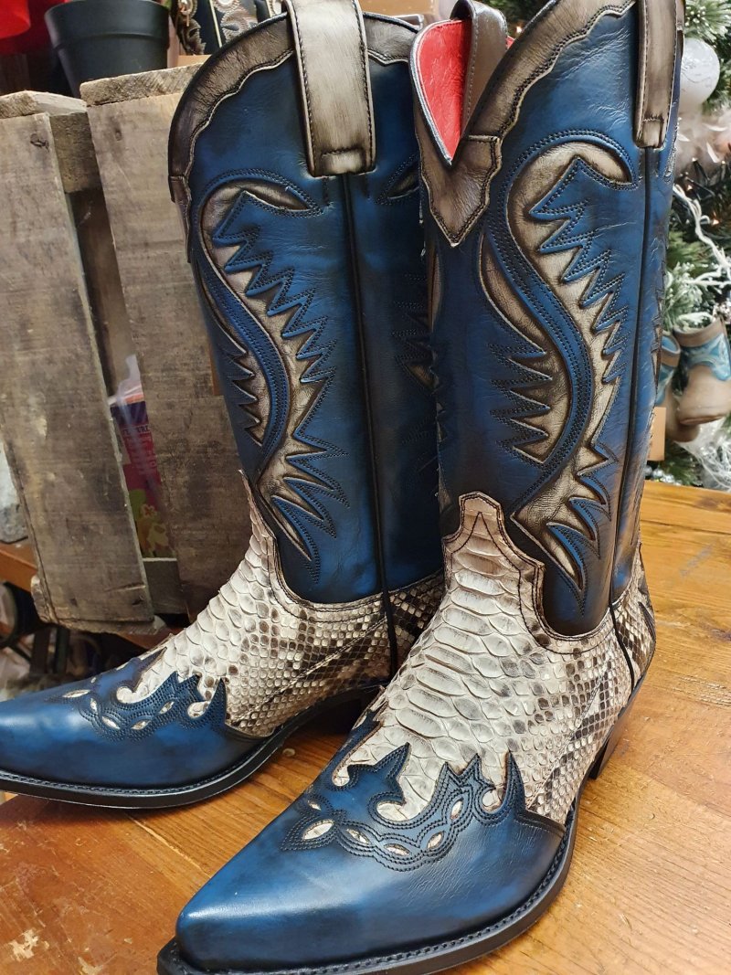sendra boots 2535